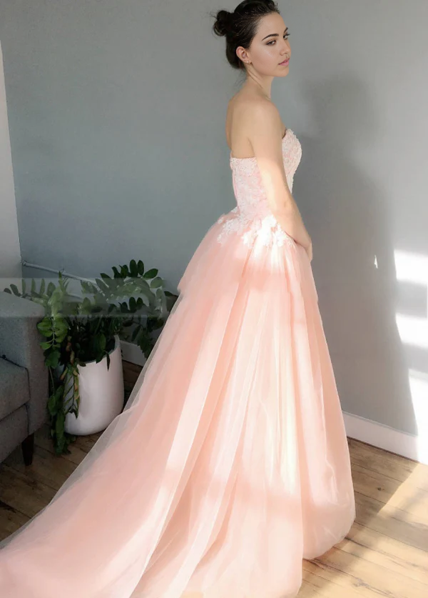 Wholesa A-Line Sweetheart Tulle Skirt Appliques Wedding Dresses