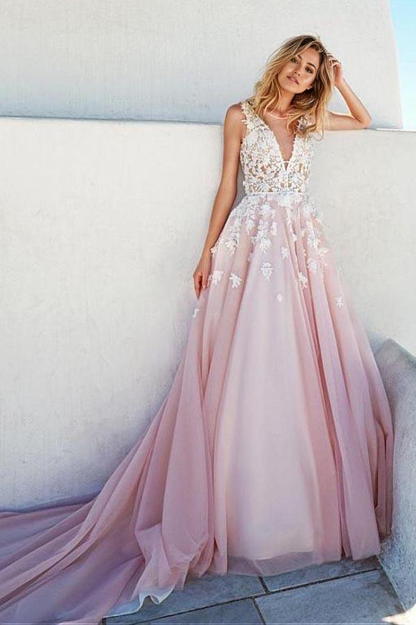 Wholesa A-Line Romantic Tulle Scoop Neckline Wedding Dresses