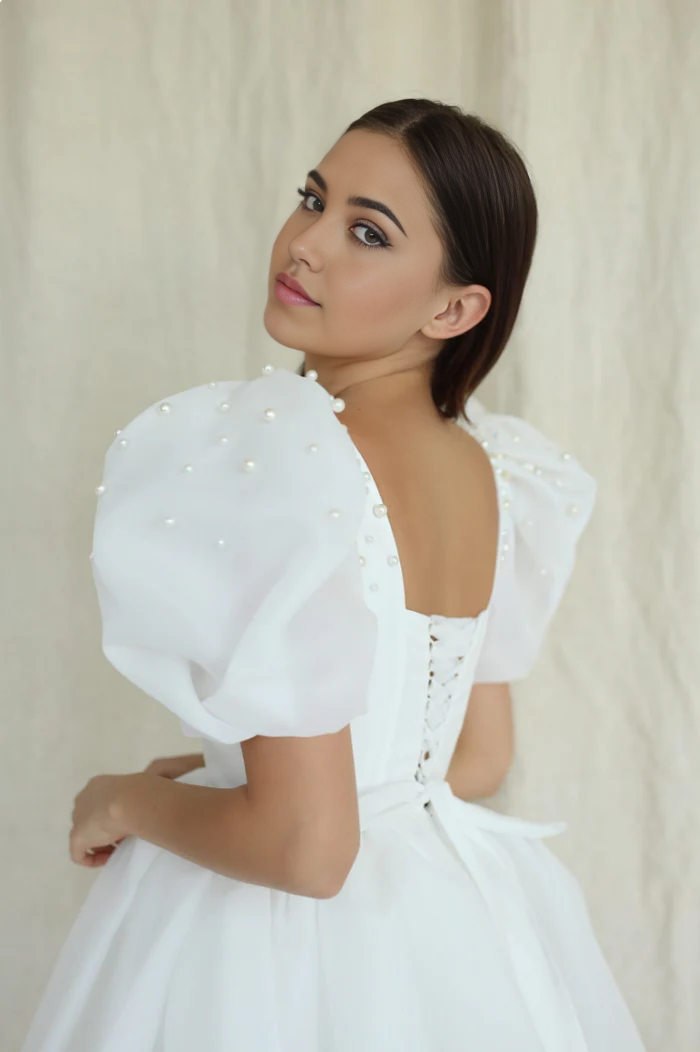 Wholesa A-Line Square-Neck Puffy Pearls Sleeves Short Wedding Dress