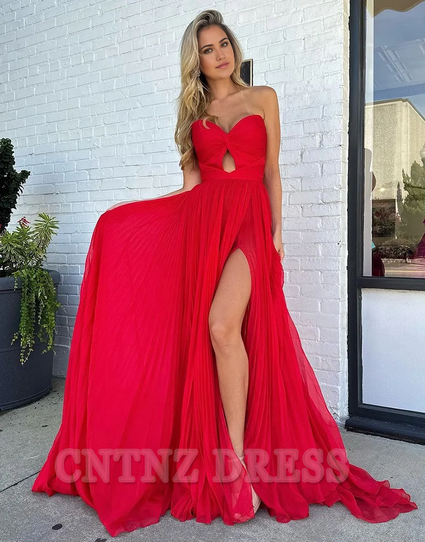 Wholesa A-Line Strapless Pleats Tulle Red Long formal dresses evening gown Prom Dress with Slit