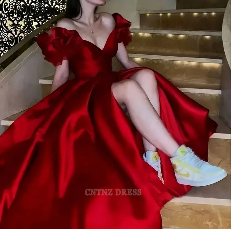 Wholesa A-line V Neckline Satin Slit Vintage Ball Gown formal dresses Bridesmaid Dresses evening gown Prom Dress