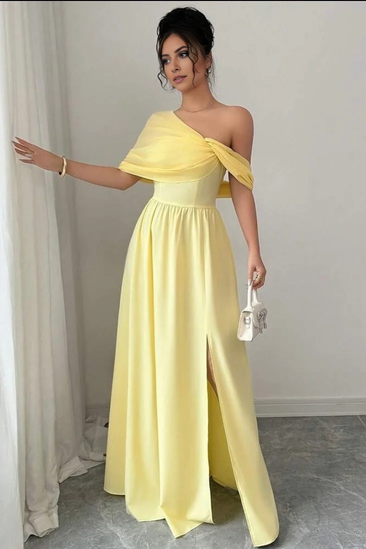 Yellow A Line One Shoulder Sleeveless Pleated With Split Elegant Simple Evening Gowns Fashion Long Prom Dress