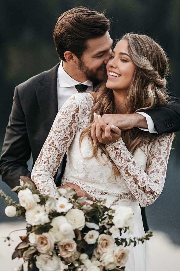Wholesa Two Piece Round Neck Lace Top Chiffon Iovry Wedding Dresses with Long Sleeves