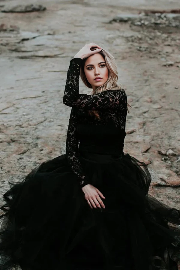 Wholesa Boho A-Line Lace Appliqued Black Bridal Gown Wedding Dress