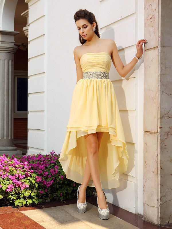 Wholesa  A-Line/Princess Strapless Beading Sleeveless High Low Chiffon Cocktail Dresses