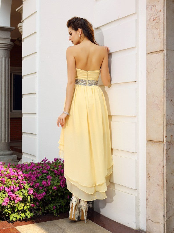 Wholesa  A-Line/Princess Strapless Beading Sleeveless High Low Chiffon Cocktail Dresses