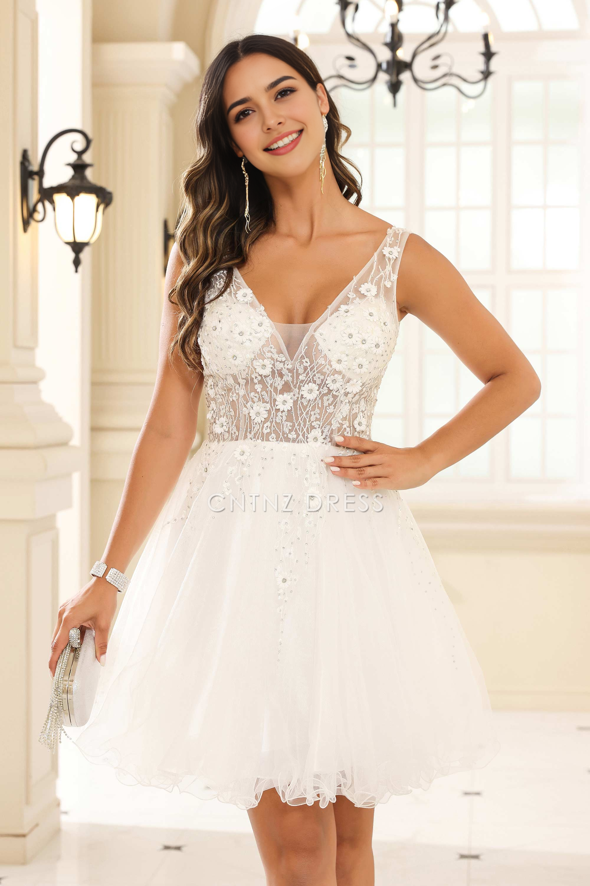 CNTNZ DRESS Exquisite A-line V-neck Sleeveless Applique Tulle Romantic Mini Dress Hot Sale Homecoming Dress