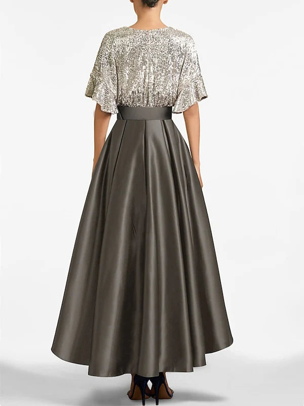 Wholesa A-Line Short Sleeve V Neck Cocktail Dresses