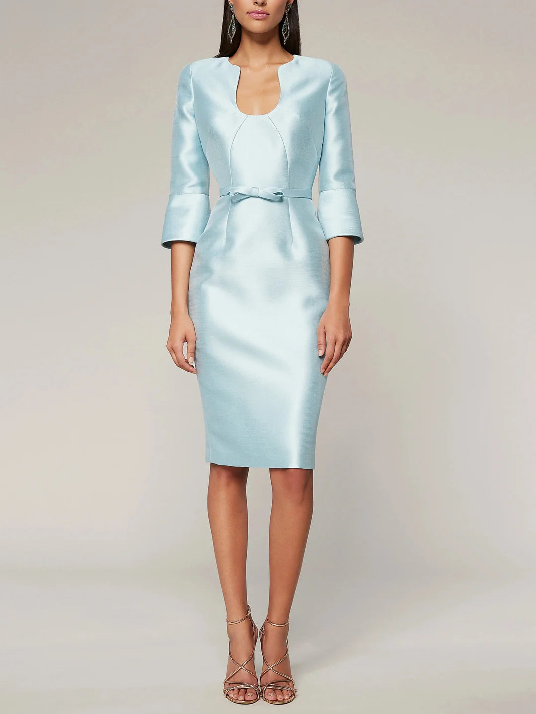 Wholesa A-LineScoop Half Sleeves Knee-Length Mother of the Bride Dresses