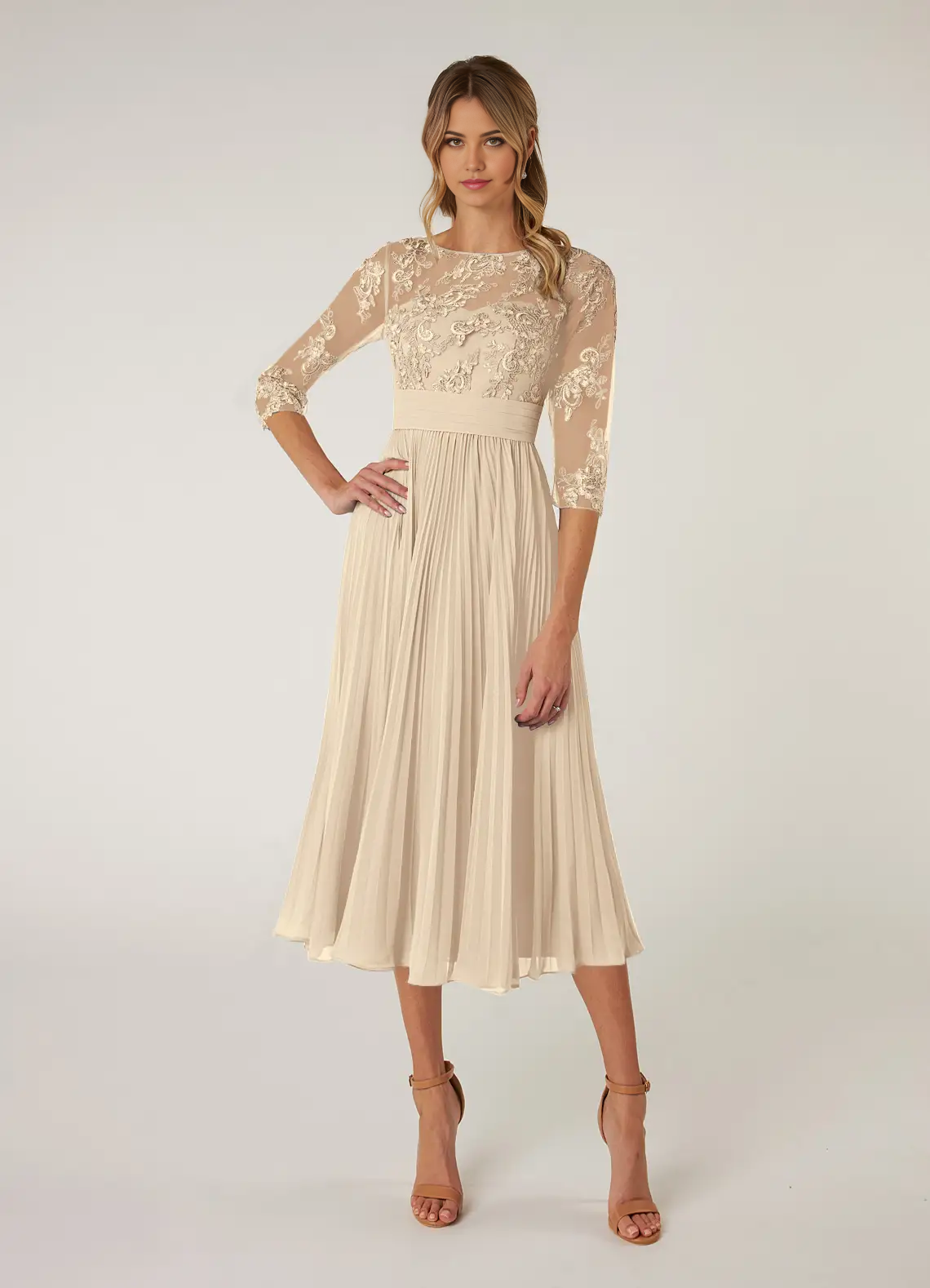 Wholesa A-Line Boatneck Lace Chiffon Appliques Champagne Mother of the Bride Dresses