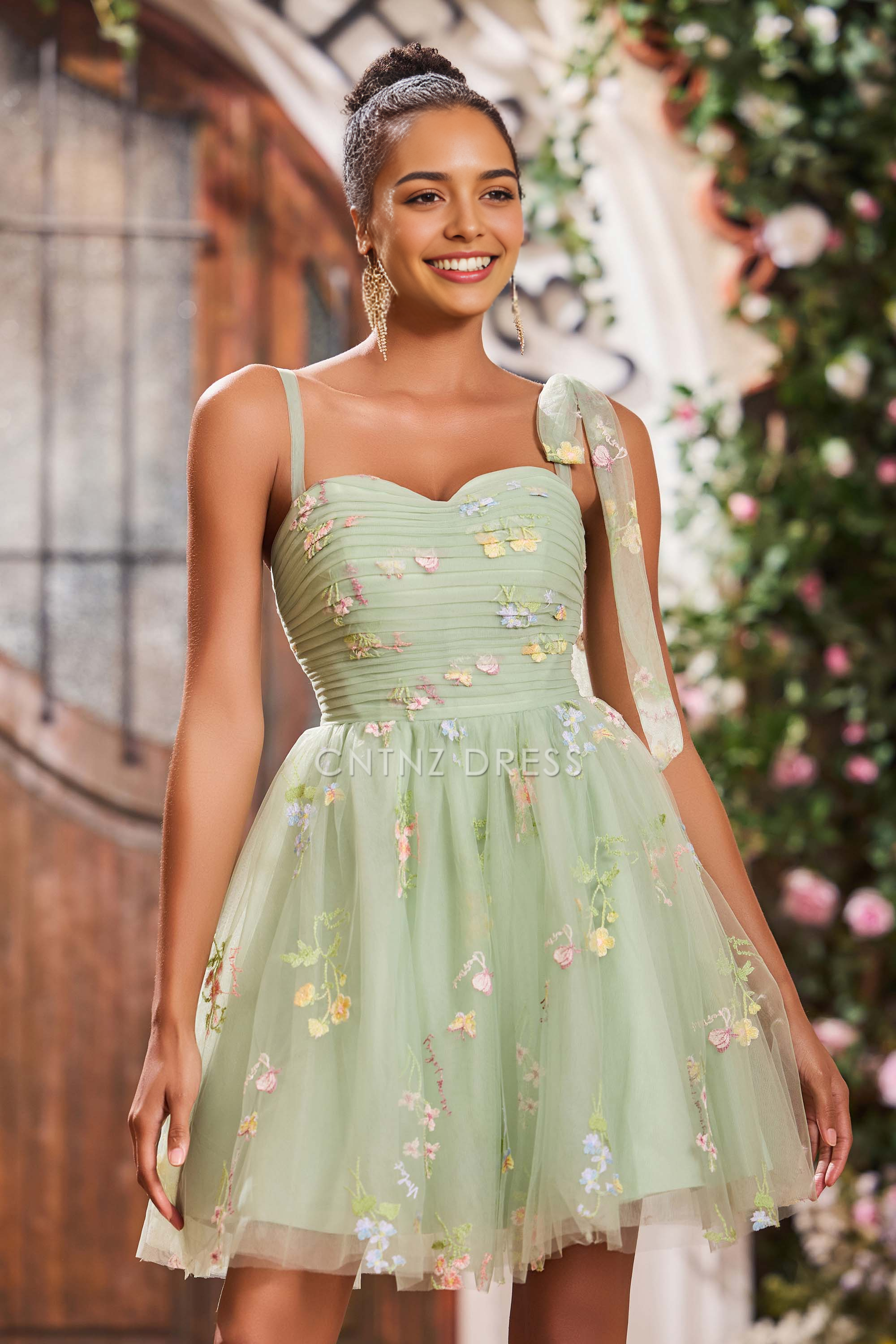 CNTNZ DRESS Fashion A-Line Spaghetti Strap Pleated Applique Bow Straps Knee-Length Cute Dresses Hot Sale Homecoming Dress