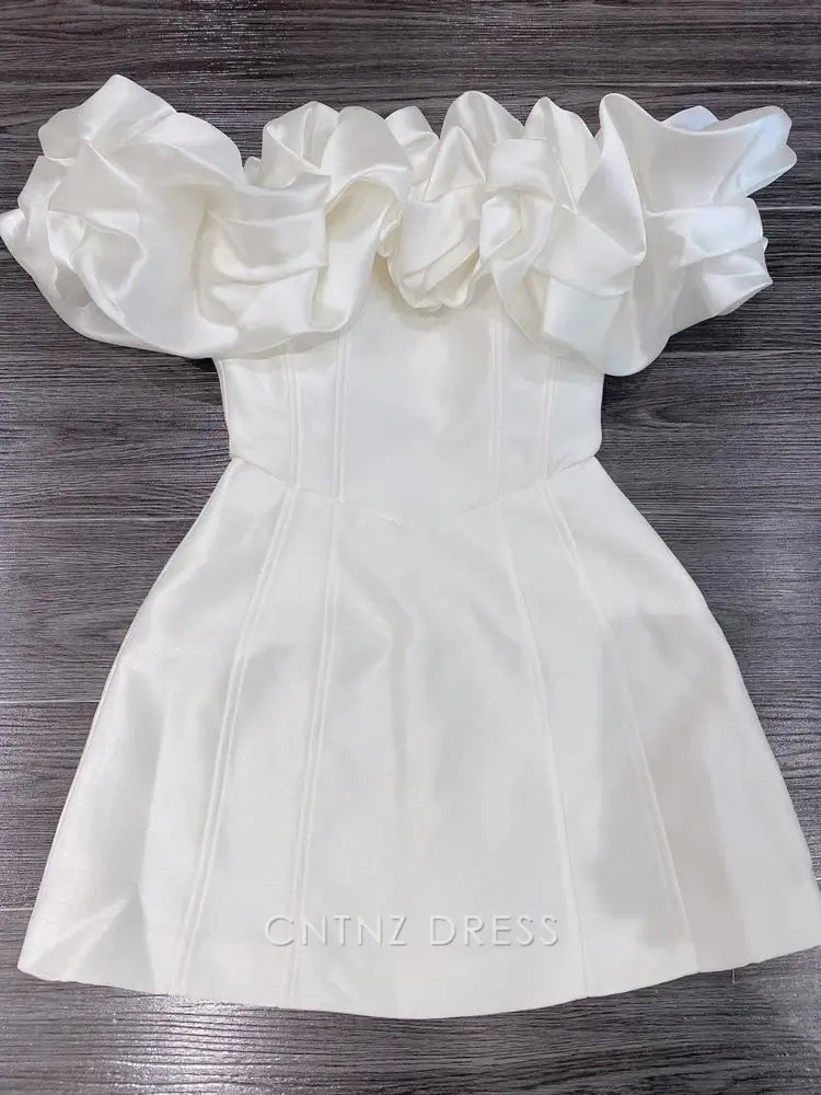 Wholesa A-line Ruffled Neckline White Homecoming Dress formal dresses Bridesmaid Dresses evening gown Prom Dress