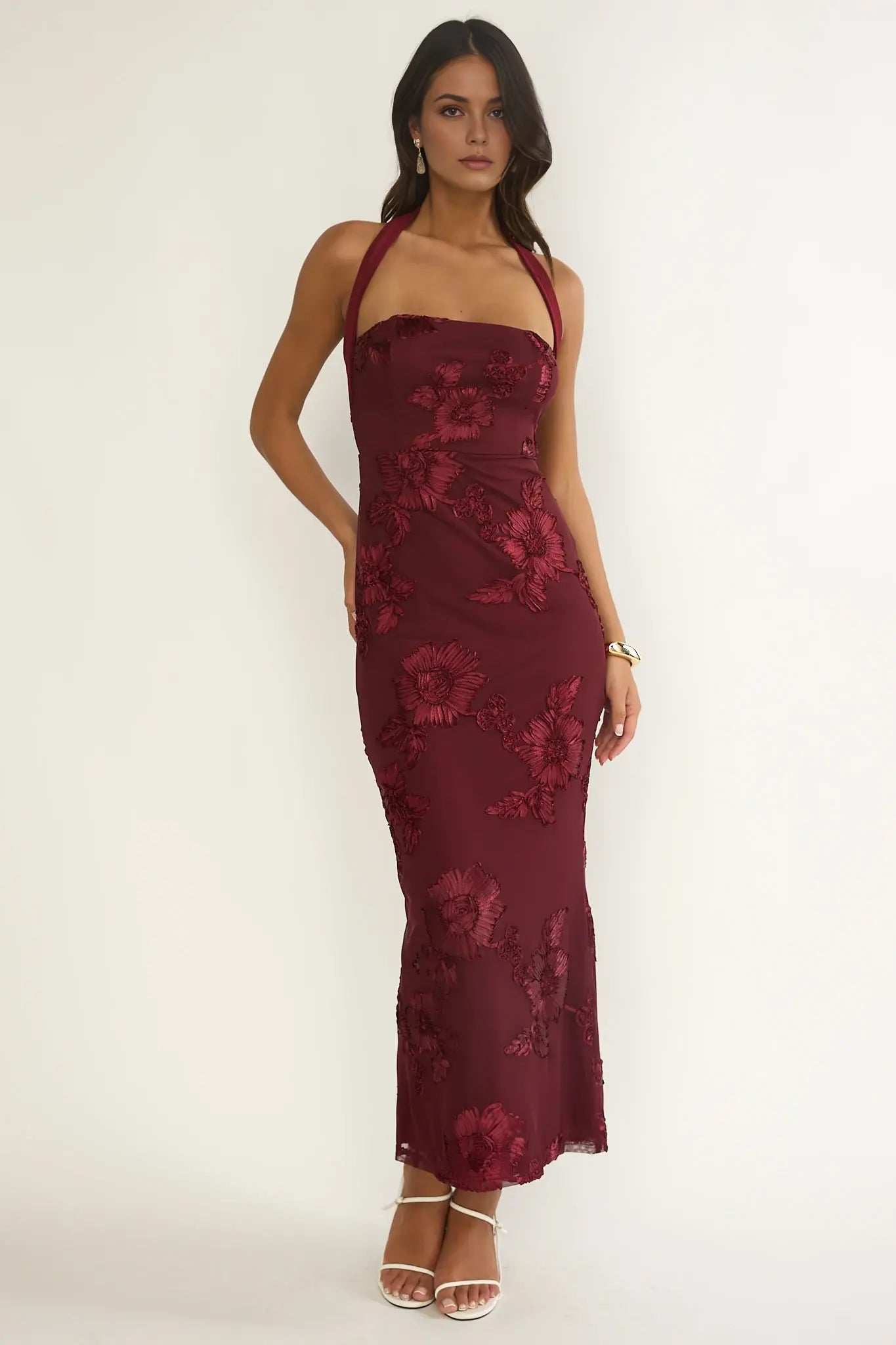 Exquisite Mermaid Halter Neck Embroidery Sleeveless Backless Retro Burgundy Long Wedding Guest Dress Hot Sale Prom Dress