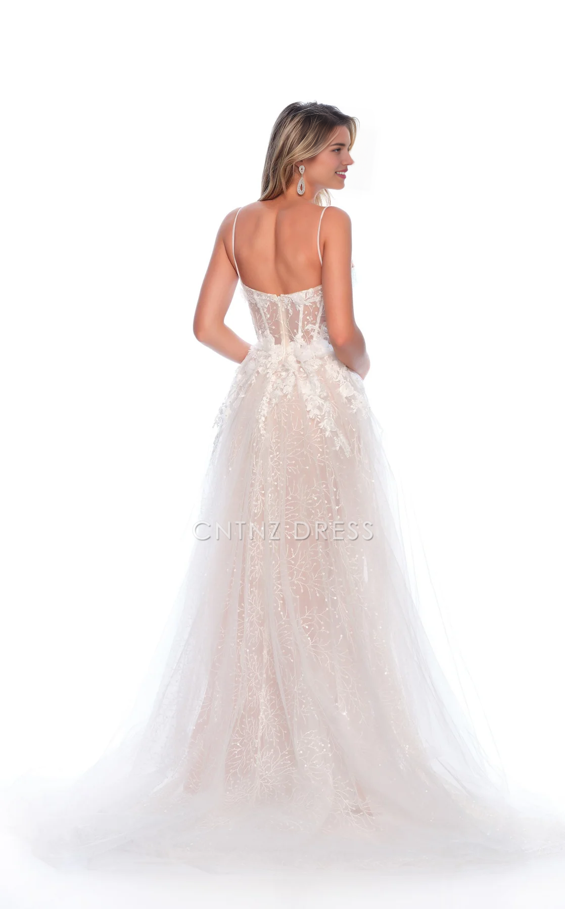 CNTNZ DRESS Exquisite A Line Spaghetti Strap Sweetheart Neckline Backless 3D Flower Floor-Length Fantastic Hot Sale Wedding Dress