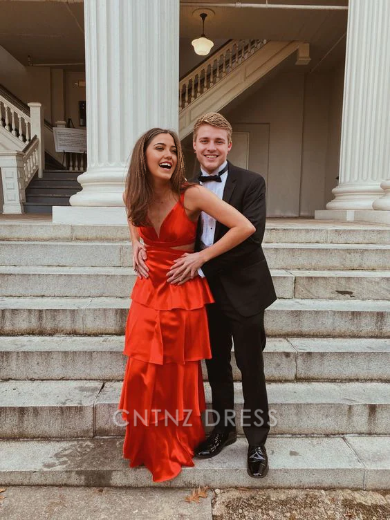 Wholesa A-line V-Neck Tiered Red formal dresses Bridesmaid Dresses evening gown Prom Dress