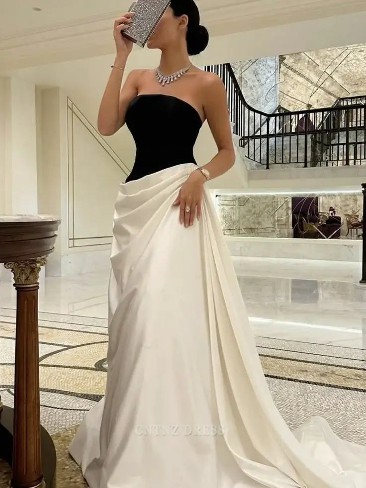 Wholesa A line Strapless Black Sleeveless formal dresses Bridesmaid Dresses evening gown Prom Dress