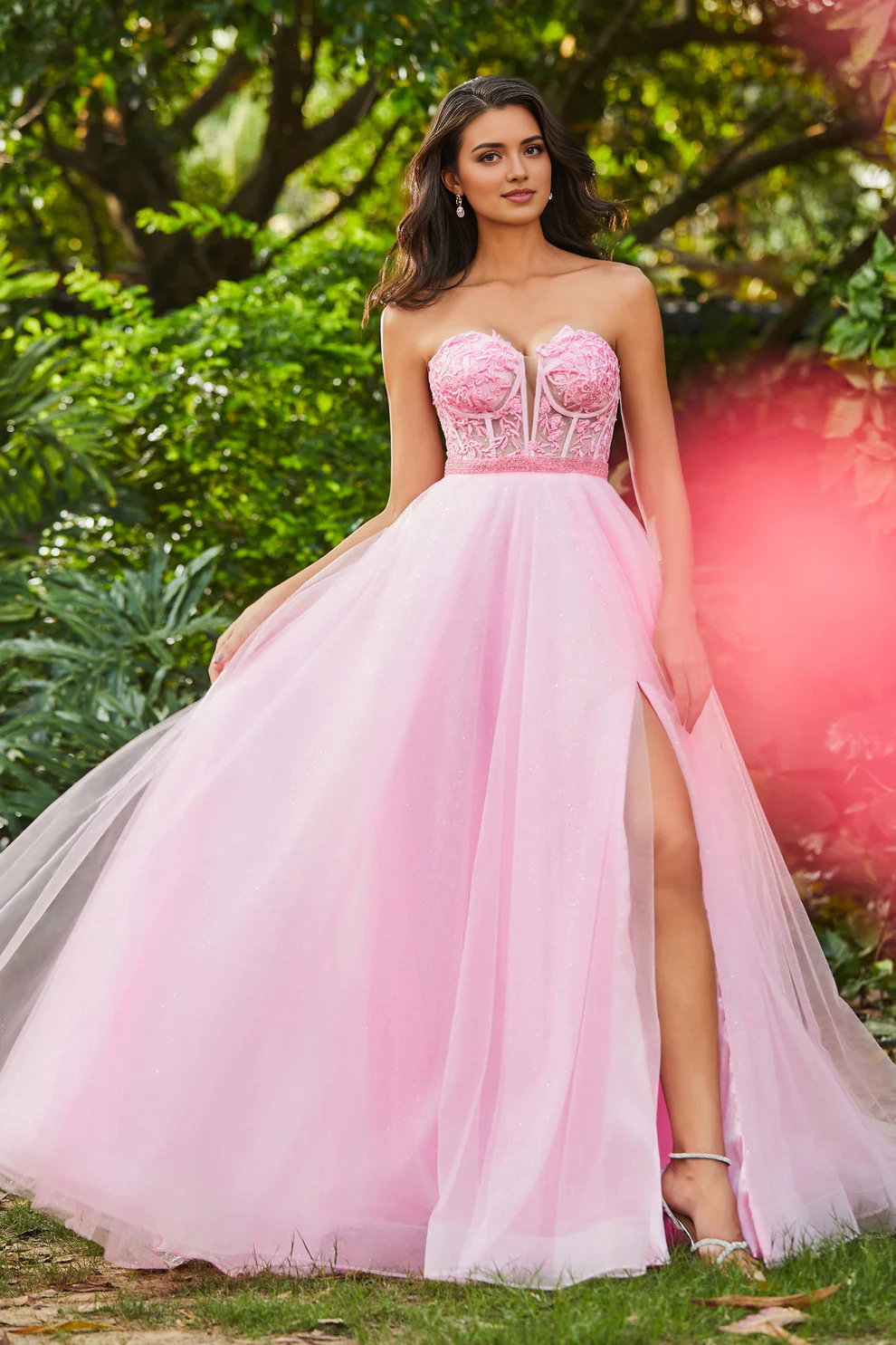 Elegant A-Line Strapless Sweetheart Neckline Corset Top Beaded Lace Applique Slit Sparkle Tulle Backless Party Dress Hot Sale Prom Dresses