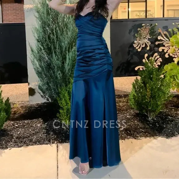 Wholesa Mermaid Strapless Satin Pleated formal dresses Bridesmaid Dresses evening gown Prom Dress