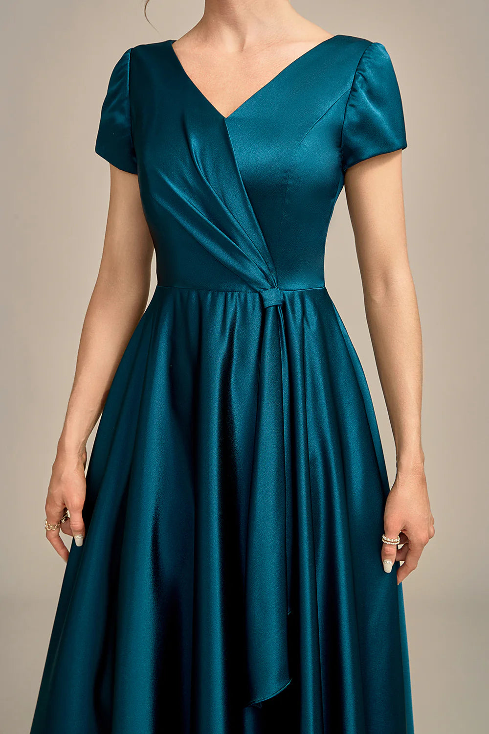 Wholesa A-line V-neck Pleated Satin Mother of the Bride Dress