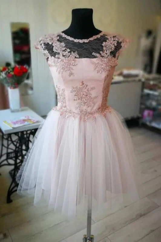 CNTNZ DRESS Hot Sale Homecoming Dress A Line Short Tulle Lace Appliuques Cute Graduation Dress Short Prom Dress