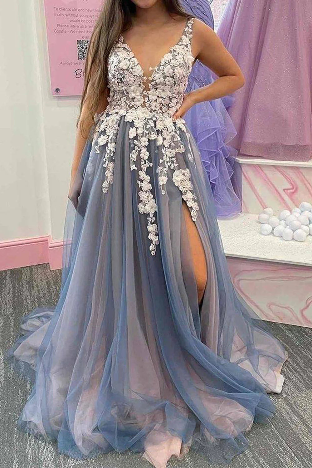 Wholesa A-Line Back Appliques Long Tulle Prom Dress