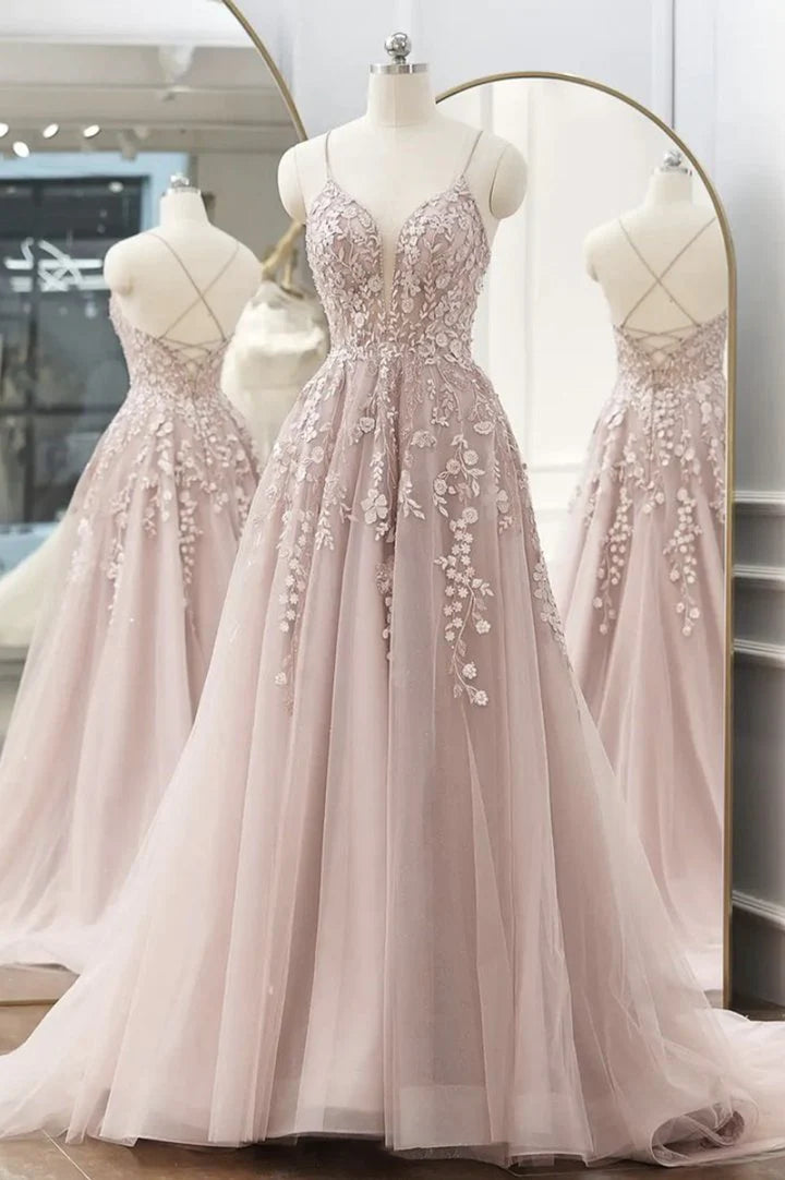 Wholesa A-Line/Princess Sleeveless V-Neck Floor-Length Applique Tulle Prom Dresses