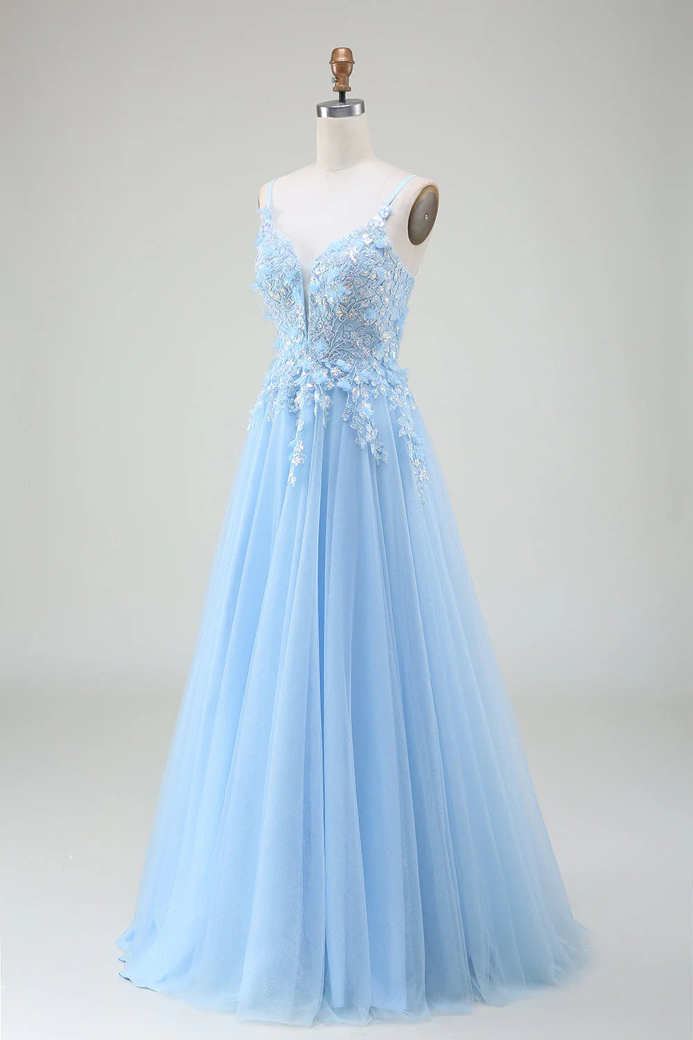 Wholesa A-line Straps Ball Gown Prom Dresses With Appliques