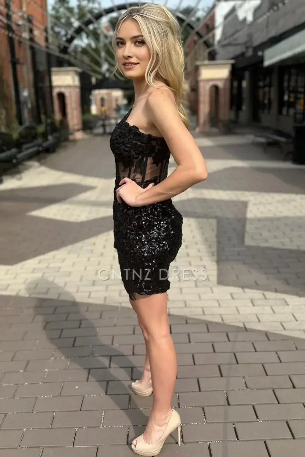 CNTNZ DRESS Sparkly Black Sheath/Column One Shoulder Appliques Fashion Cocktail Dress Short Homecoming Dress