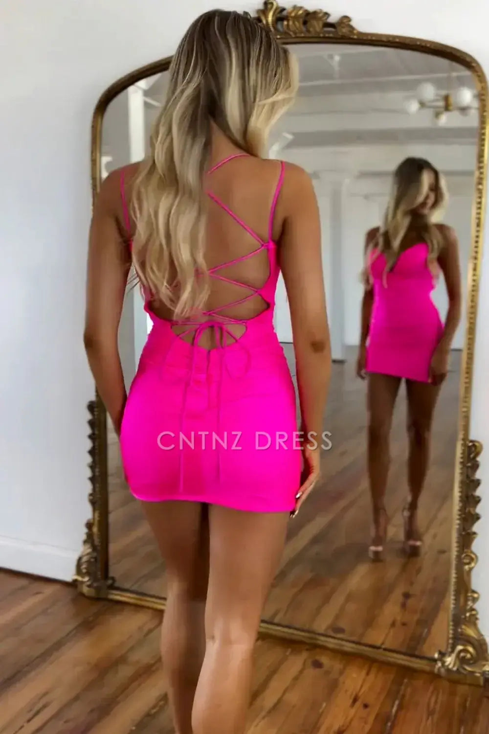 CNTNZ DRESS Bodycon V Neck Spaghetti Straps Pleated Lace Up Backless Sexy Cocktail Dress Short Homecoming Dress