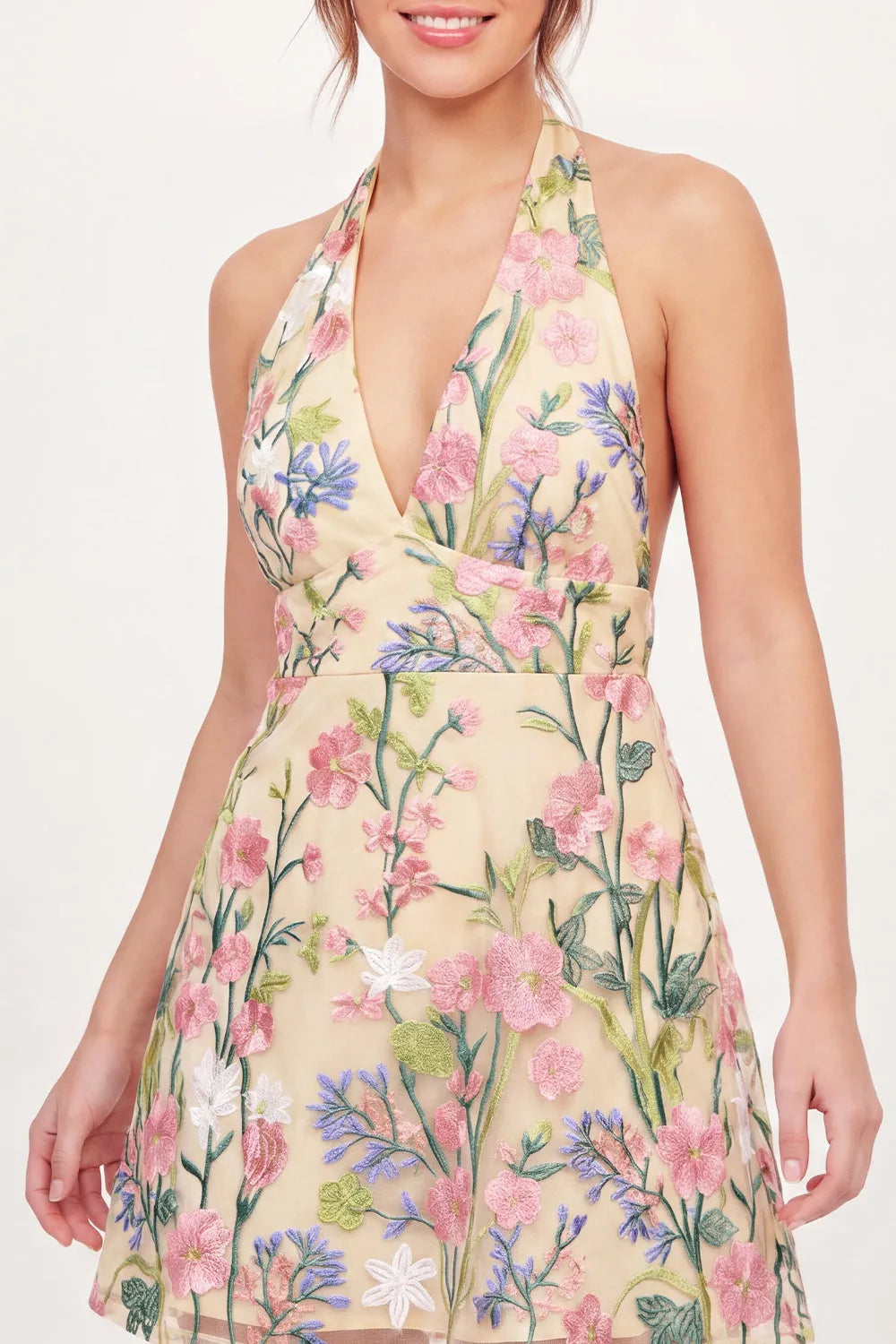 Charming A-Line Halter Sleeveless Floral Embroidered Short Homecoming Dress Women's