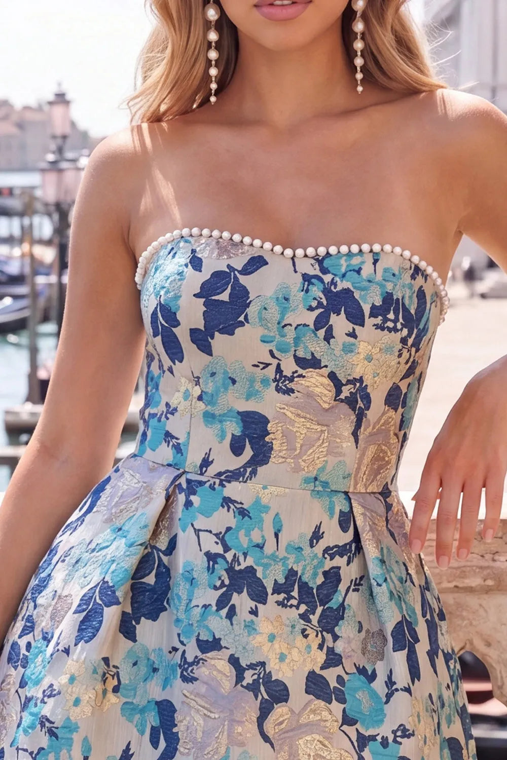Charming A-Line Strapless Pearl-Trimmed Bow-Back Blue Floral Mini Homecoming Dress