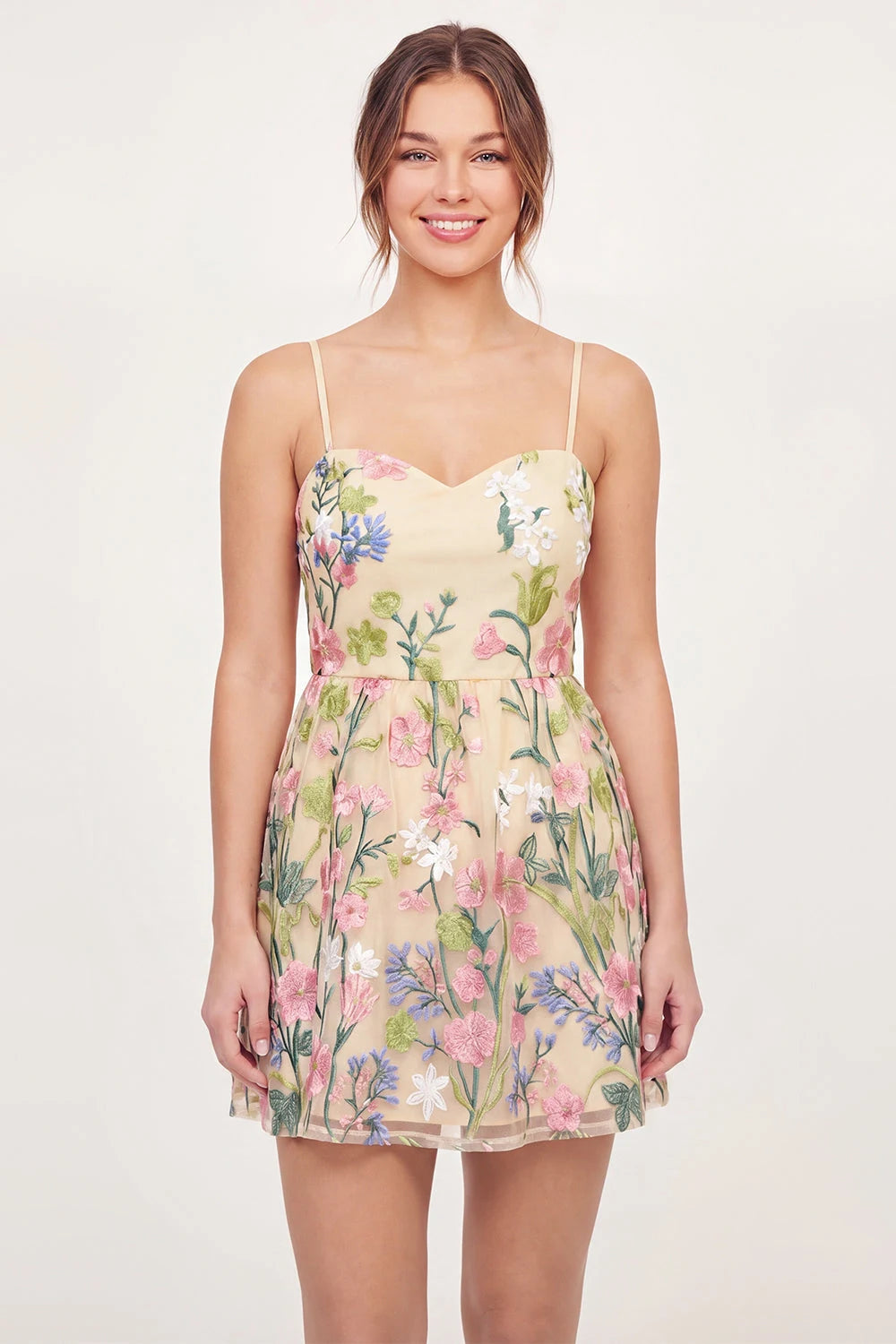 Charming A-Line Sweetheart Sleeveless Embroidered Floral Mini Homecoming Dress