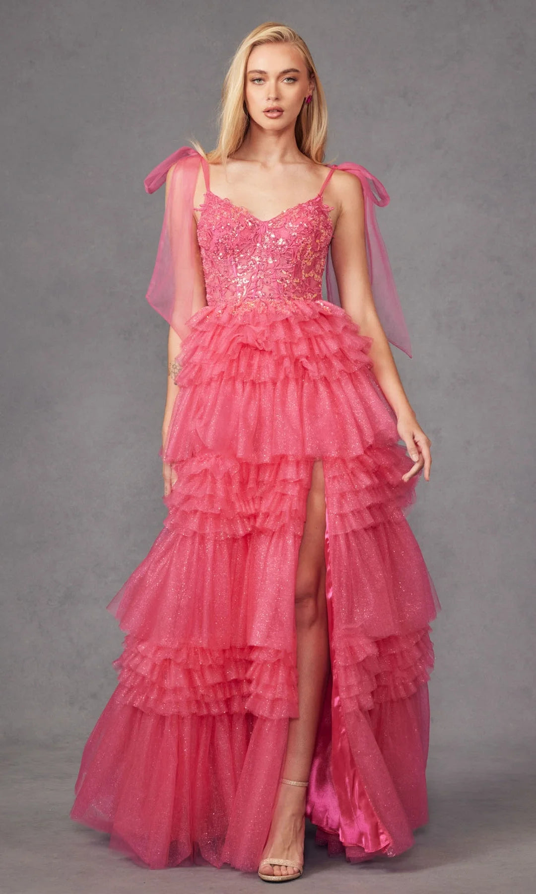 Charming A-Line Sweetheart Sleeveless Tiered Slit Pink Long Prom Dresses Women