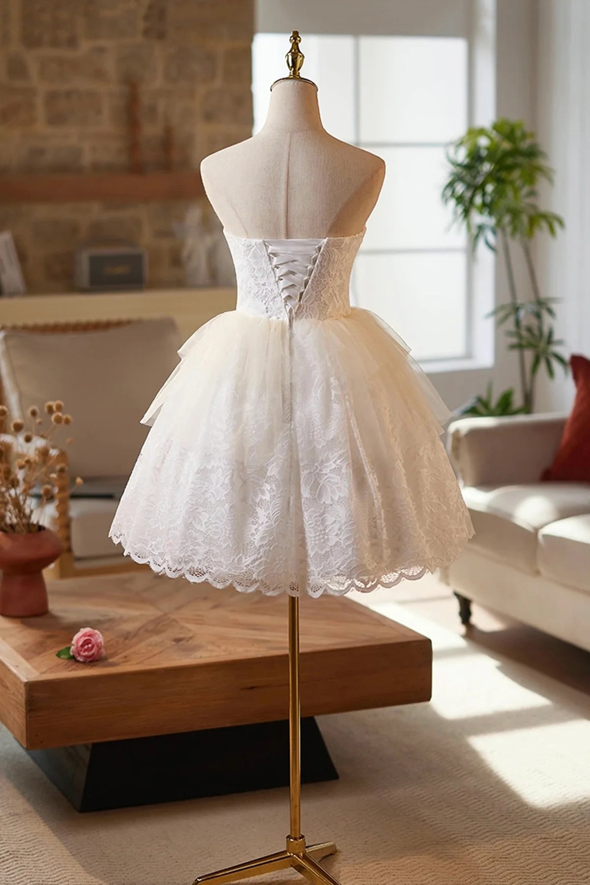 Charming A-line Sweetheart Strapless Sleeveless Lace-up Back Short Mini Ivory Homecoming Dress
