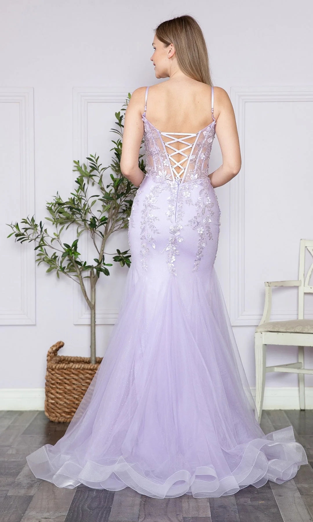 Charming Mermaid V-Neck Sleeveless Applique Corset Lilac Long Prom Dresses Women