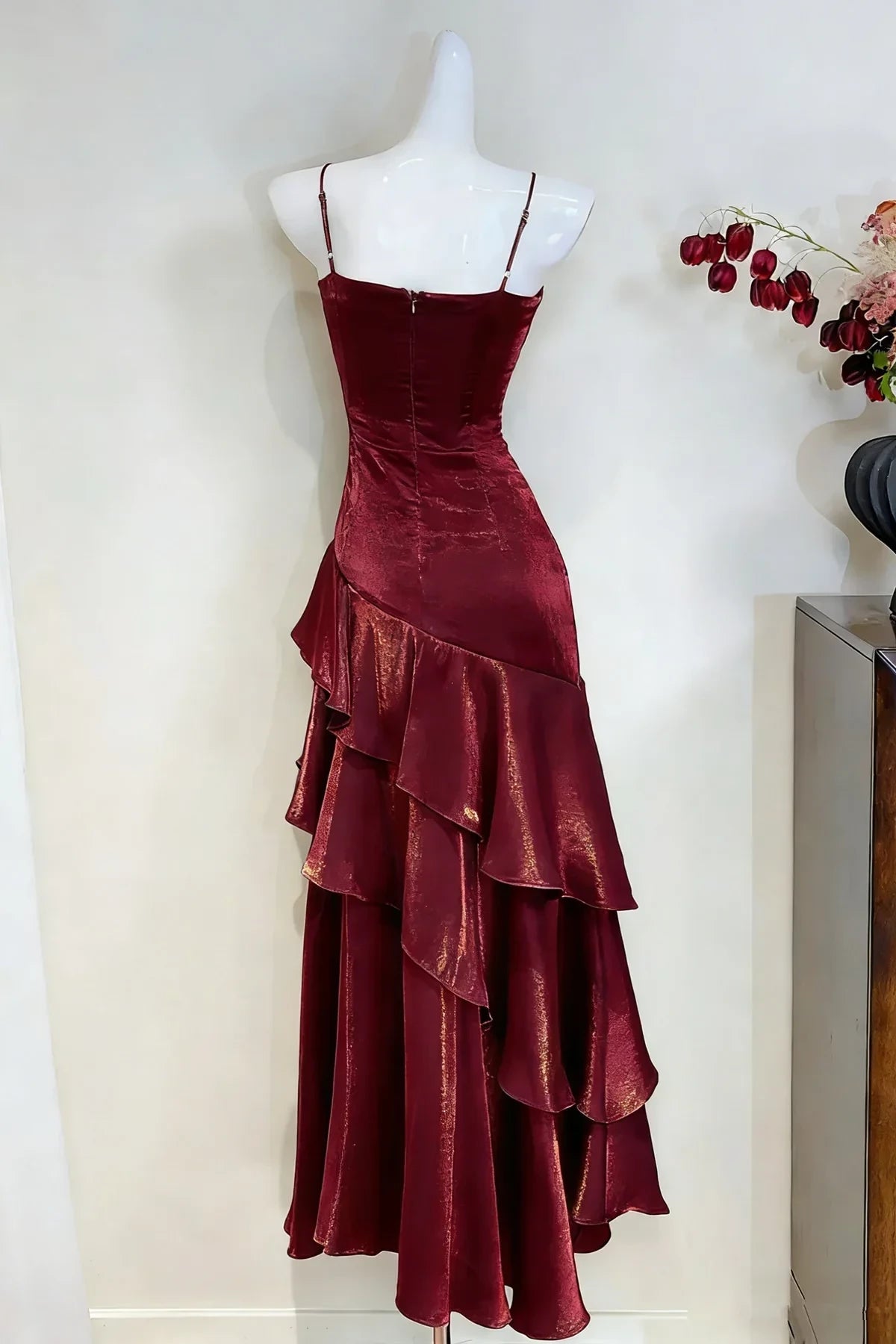 Chic Sheath Straight Neck Spaghetti-Strap Zipper Back Ruffled Satin Evening Dress