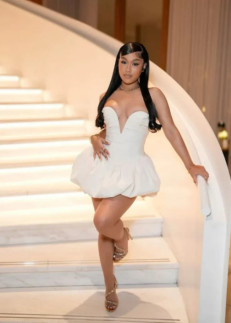 Chic Strapless Deep V Ruched Bodice Bubble Mini White Homecoming Dress