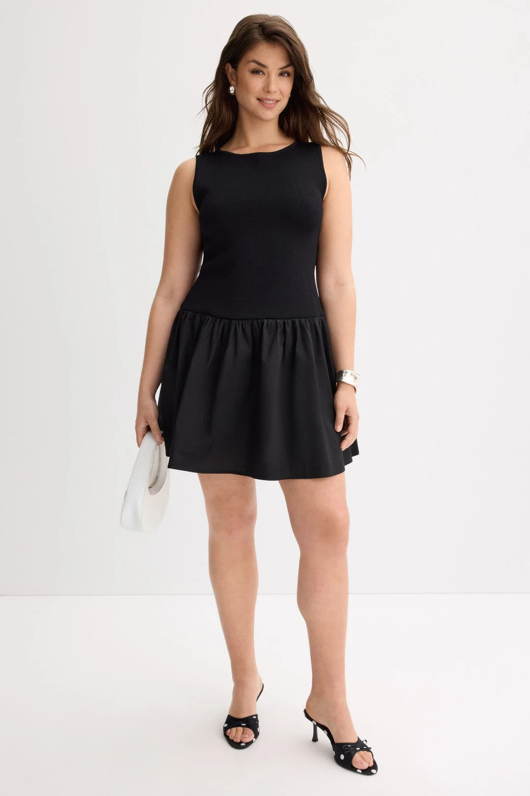 Chic A-Line Boat Neck Sleeveless Modern Playful Black Mini Homecoming Dress Women's