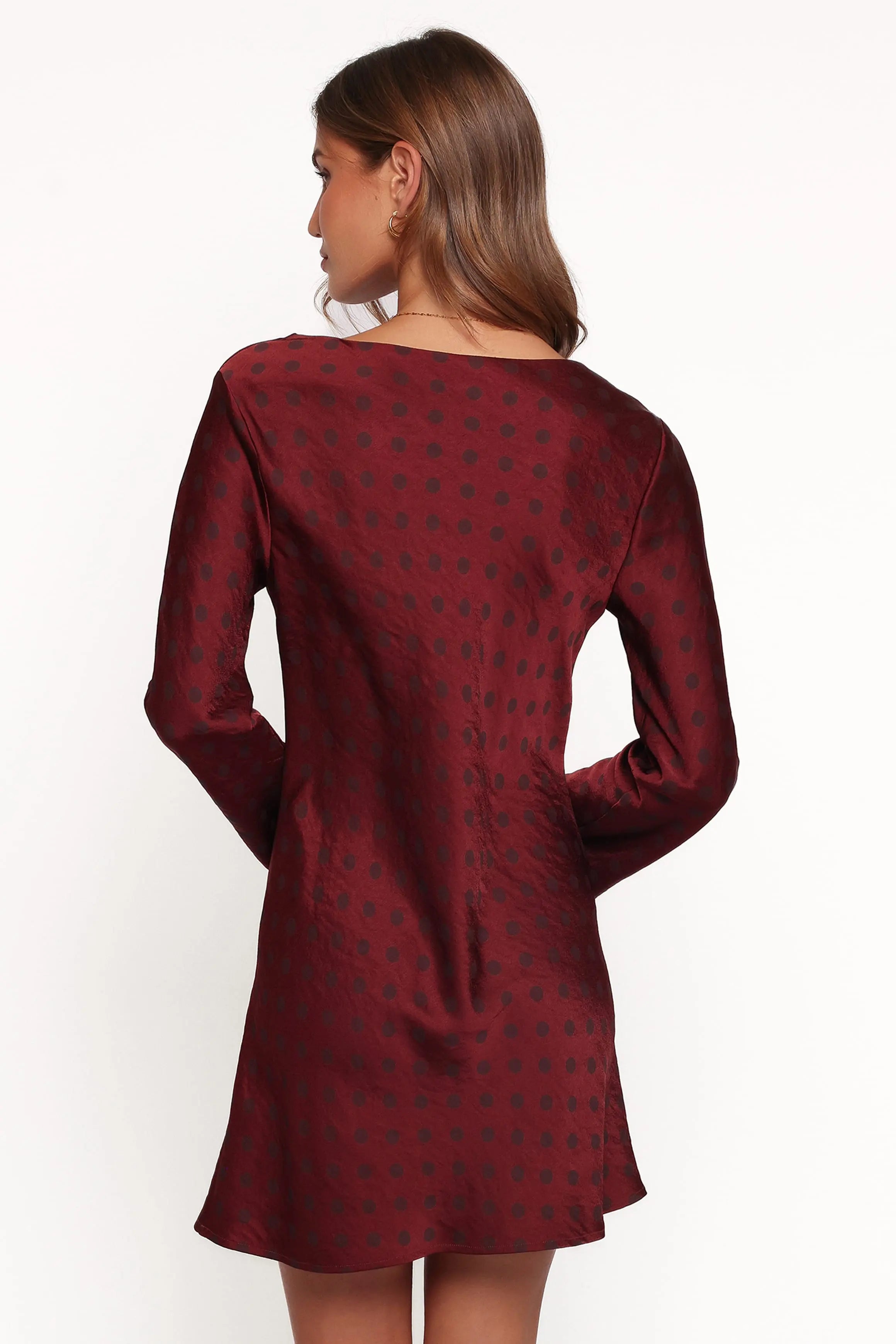 Chic A-Line Cowl Neck Long Sleeve Dotted Burgundy Mini Homecoming Dress