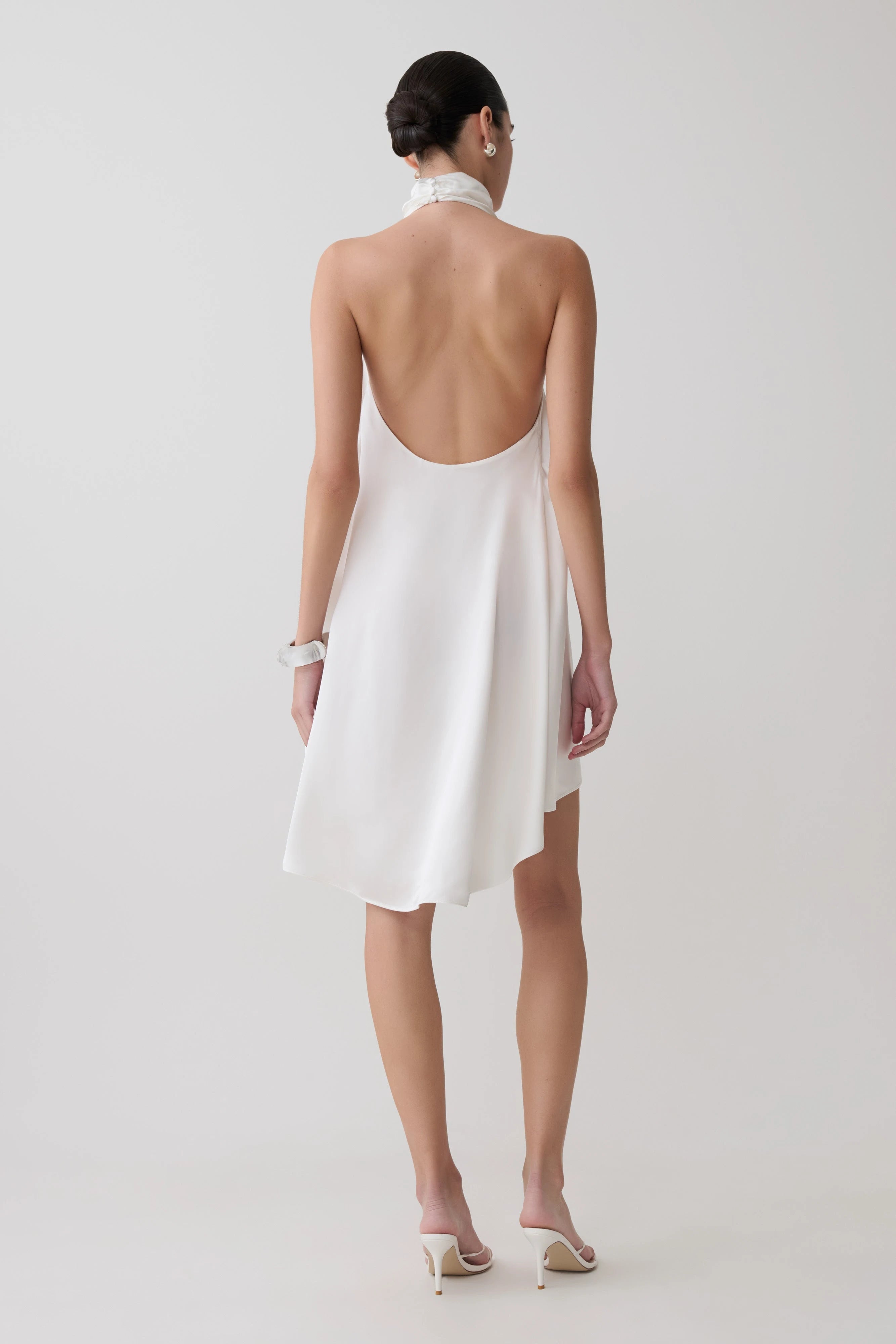 Chic A-Line Halter Sleeveless Draped Backless White Mini Homecoming Dress Women