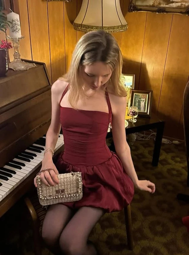 Chic A-Line Halter Sleeveless Ruched Bubble Burgundy Mini Homecoming Dresses