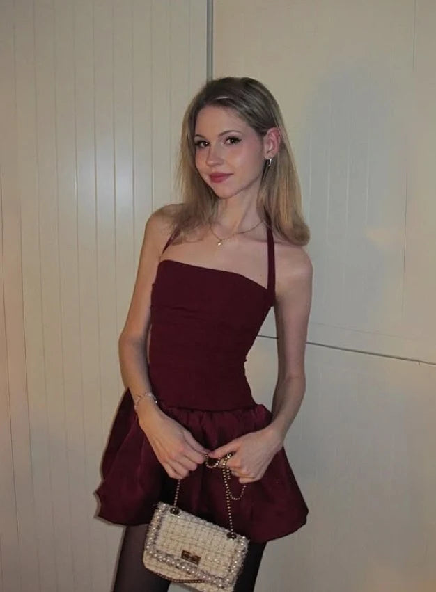 Chic A-Line Halter Sleeveless Ruched Bubble Burgundy Mini Homecoming Dresses
