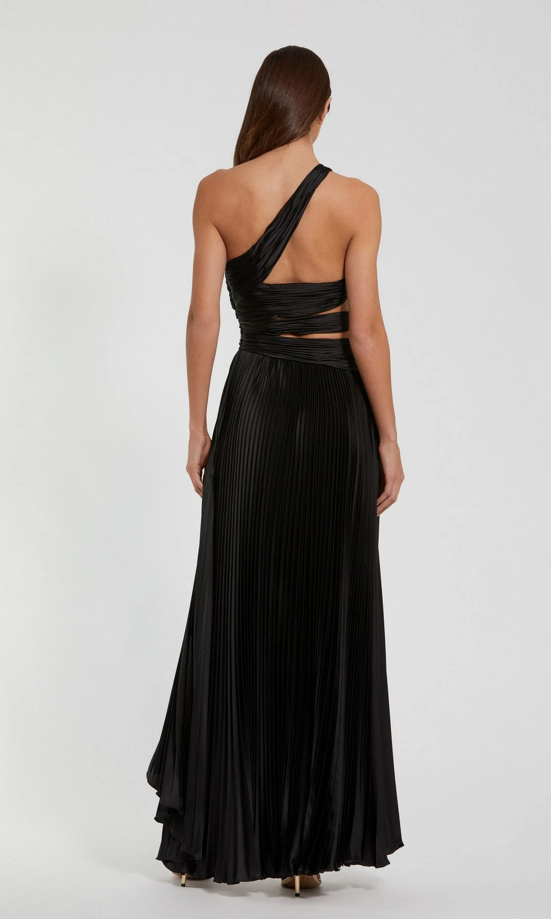 Chic A-Line One-Shoulder Sleeveless Cutout Pleated Black Maxi Prom Dresses Women