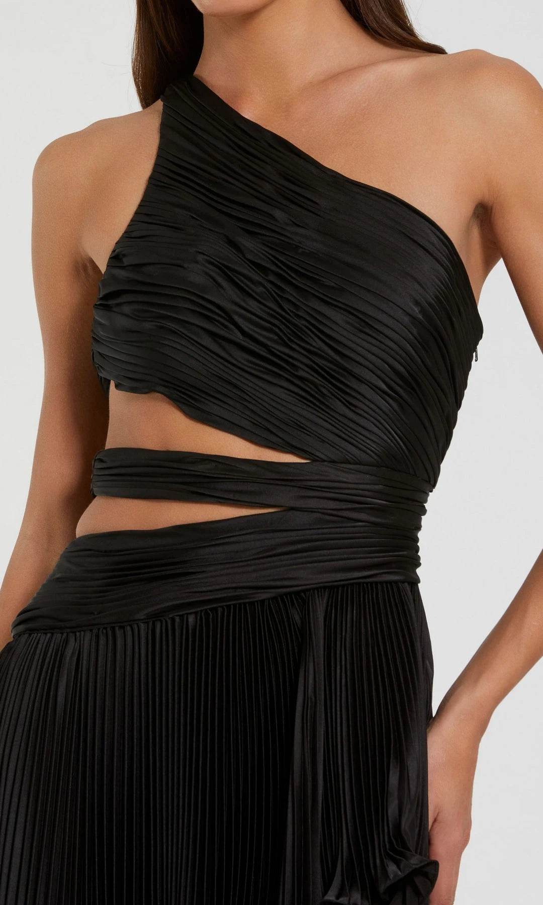 Chic A-Line One-Shoulder Sleeveless Cutout Pleated Black Maxi Prom Dresses Women