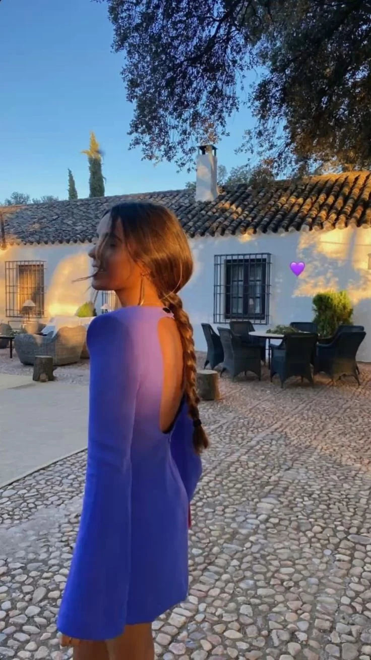 Chic A-Line Round Neck Long Sleeve Open Back Purple Mini Homecoming Dress