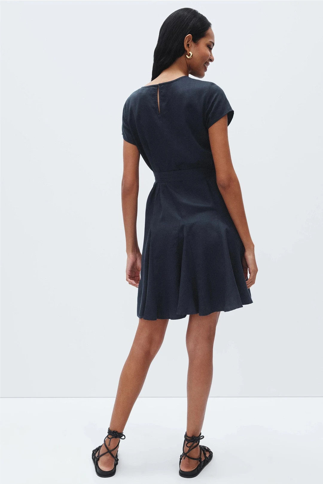 Chic A-Line Round Neck Short Sleeve Belted Dark Navy Mini Homecoming Dress