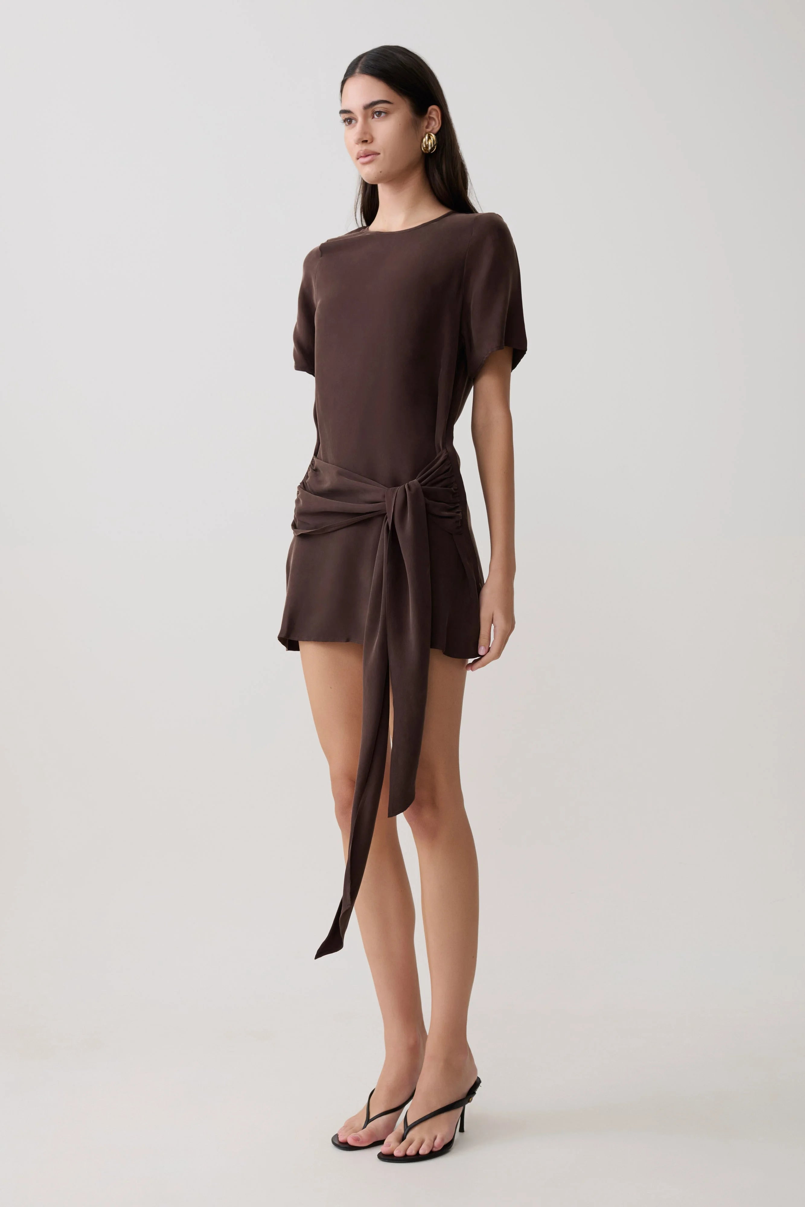 Chic A-Line Round Neck Short Sleeve Ruched Tie-Waist Chocolate Mini Homecoming Dress