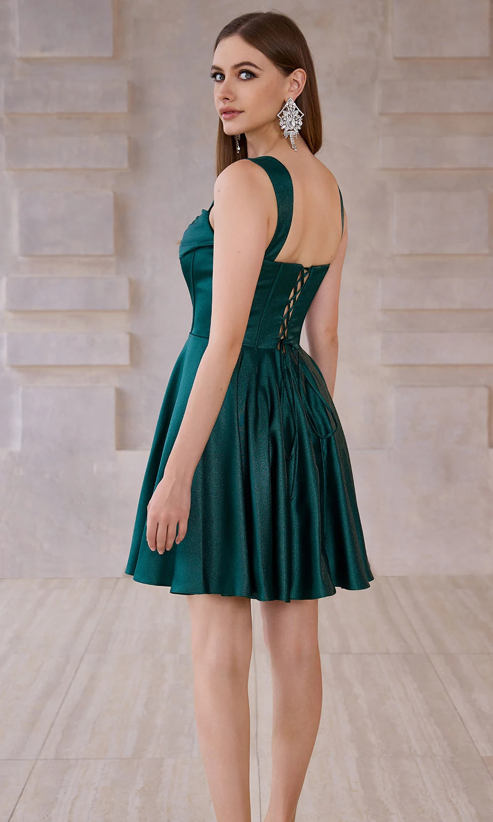 Chic A-Line Square Neck Sleeveless Corset Lace-Up Emerald Short Homecoming Dress