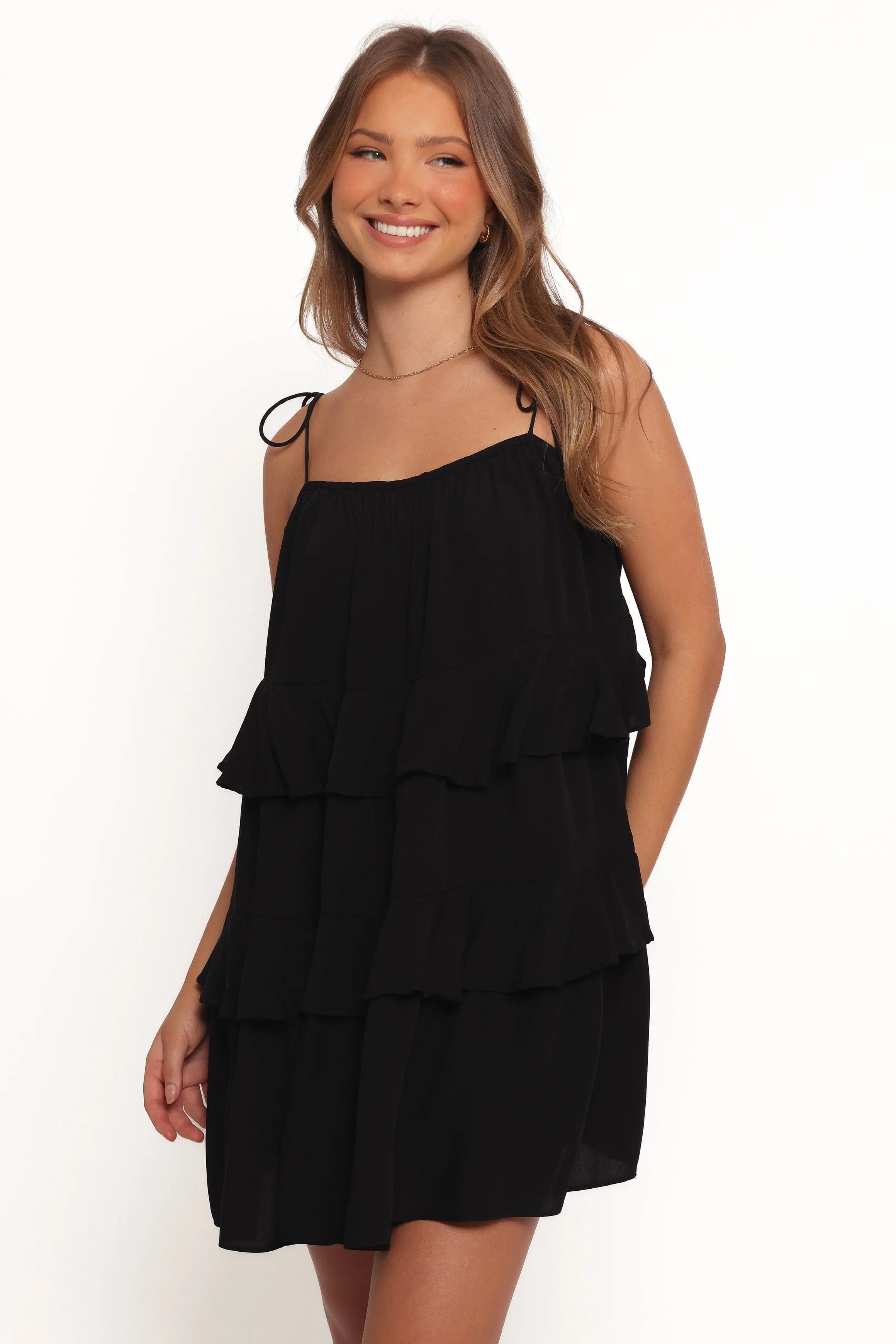 Chic A-Line Square Neck Sleeveless Ruffled Black Mini Homecoming Dress