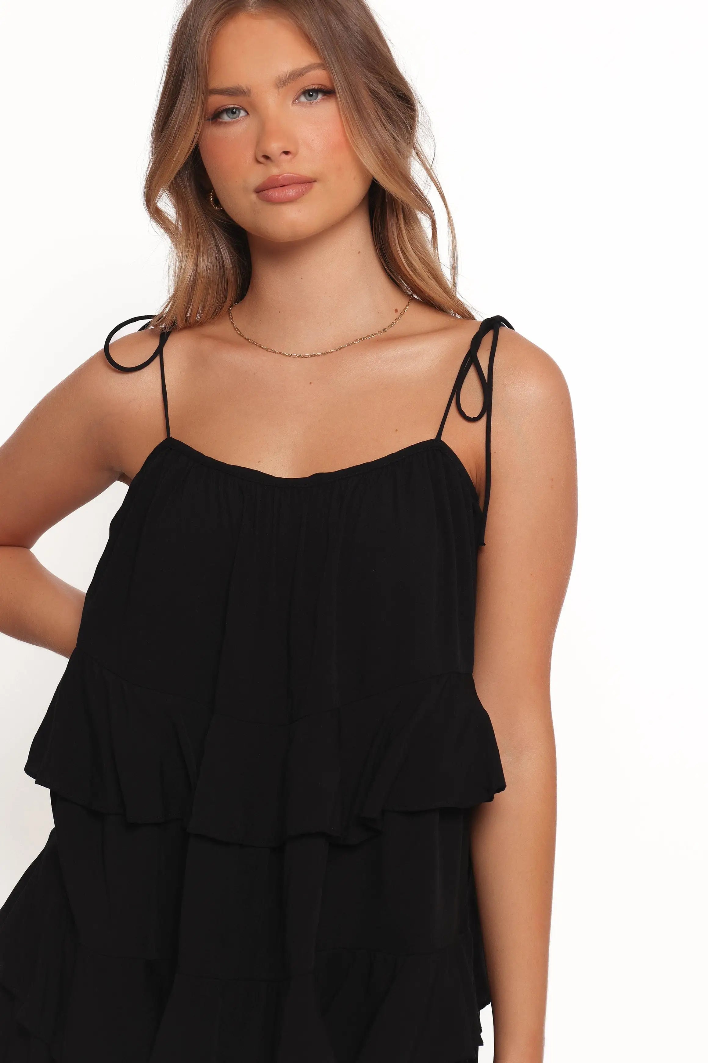 Chic A-Line Square Neck Sleeveless Ruffled Black Mini Homecoming Dress